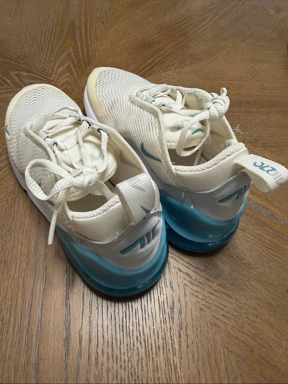 Nike Air Max 270 Kids Cream & Teal Sneakers Sz 3Y